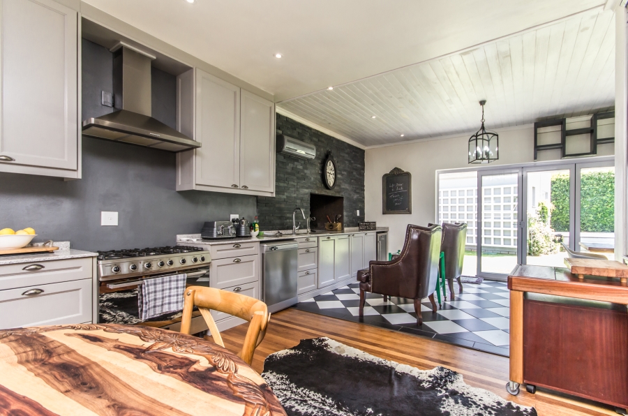 To Let 4 Bedroom Property for Rent in Vrykyk Western Cape
